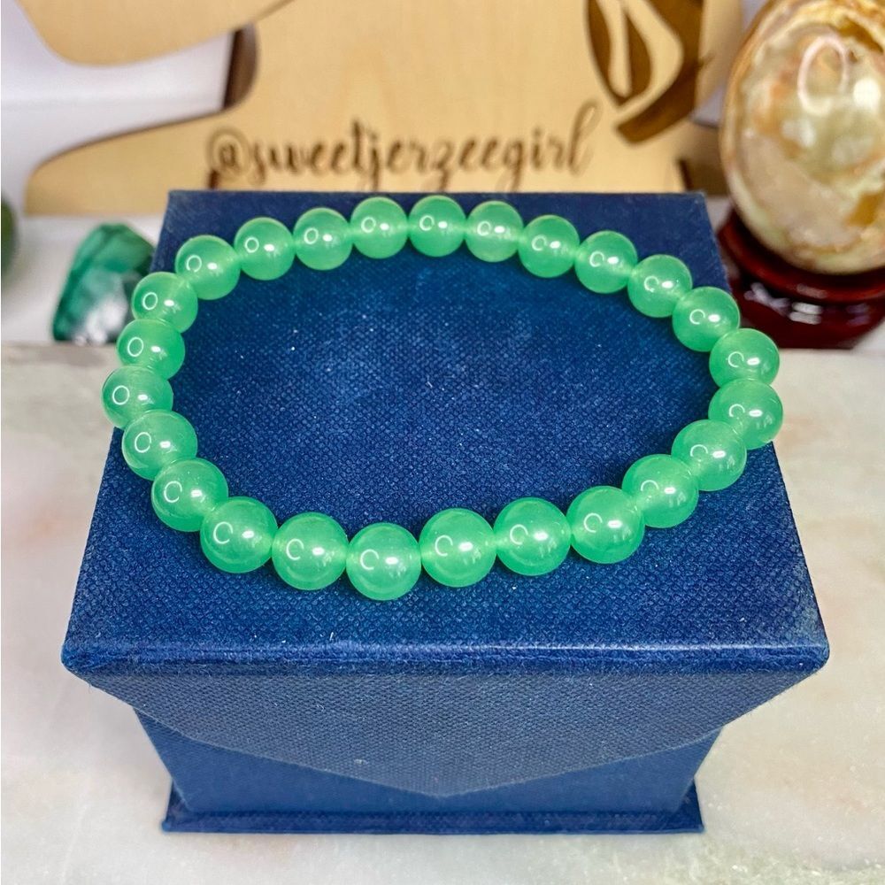 Green Aventurine Quartz Round Bead Gemstone Stretch Bracelet